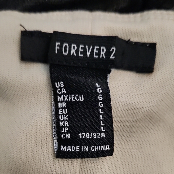 [Forever 21] Beige Print Spaghetti Strap Dress - Size L - Picture 8 of 8